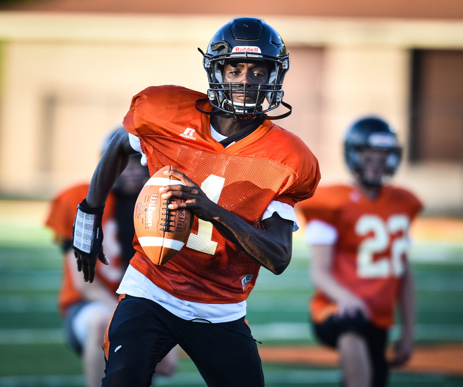 082219-mda-spt-ut-football-004a.JPG